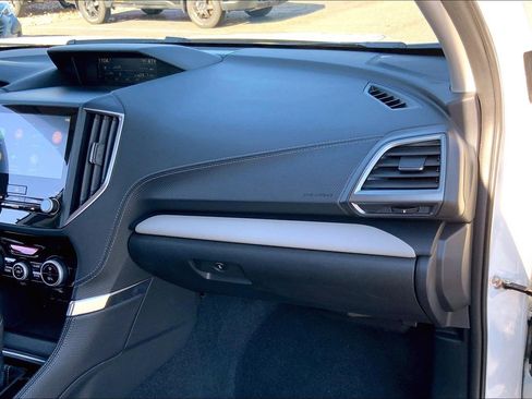 Certified 2024 Subaru Forester Limited image 17