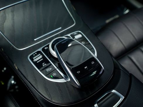 Used 2019 Mercedes-Benz E 450 Coupe image 42