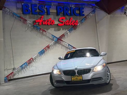 Used 2009 BMW Z4 sDrive35i RWD image 4