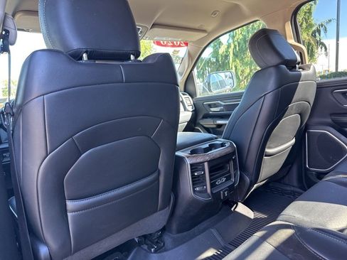 Used 2020 RAM 1500 Laramie image 38