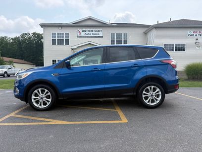 Used 2017 Ford Escape SE w/ SE Cold Weather Package