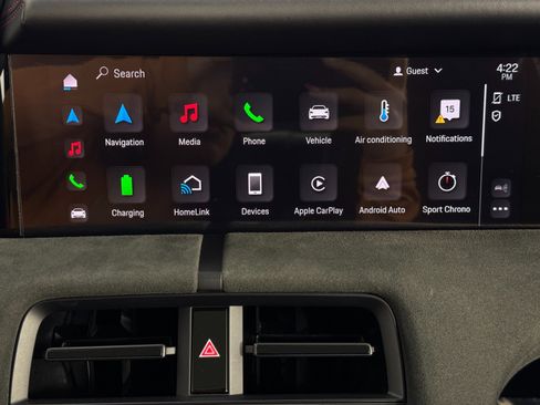 Used 2023 Porsche Taycan GTS image 22