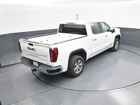 Used 2024 GMC Sierra 1500 SLT AWD/4WD image 33