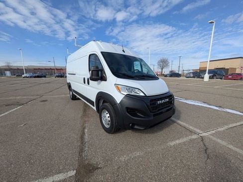 Used 2023 RAM ProMaster 2500 image 22