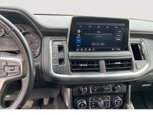 Used 2021 Chevrolet Tahoe LT image 17