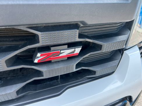 Used 2023 Chevrolet Silverado 1500 Custom Trail Boss image 3