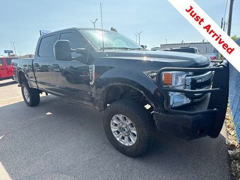 Used 2021 Ford F250 XL w/ STX Appearance Package AWD/4WD image 3