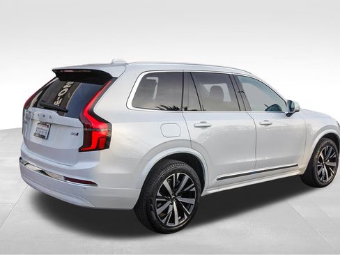 Certified 2025 Volvo XC90 B6 Core w/ Climate Package image 11