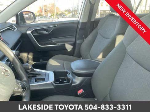 Used 2024 Toyota RAV4 XLE image 10