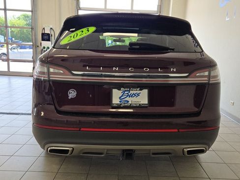 Used 2023 Lincoln Nautilus Reserve w/ Equipment Group 201A AWD/4WD image 11