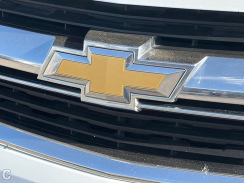 Used 2015 Chevrolet Colorado LT w/ Luxury Package RWD image 7