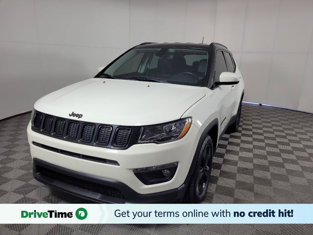 Used 2018 Jeep Compass Latitude w/ Popular Equipment Group FWD image 1