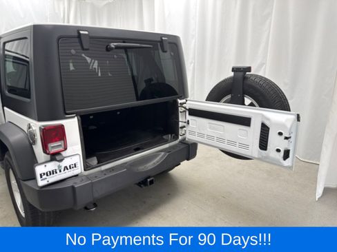 Used 2017 Jeep Wrangler Unlimited Sport w/ Quick Order Package 24S AWD/4WD image 43