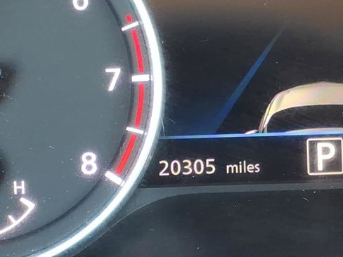 Certified 2023 Nissan Sentra SV FWD image 24