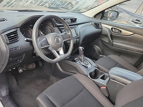Used 2019 Nissan Rogue Sport S w/ Appearance Package FWD image 7