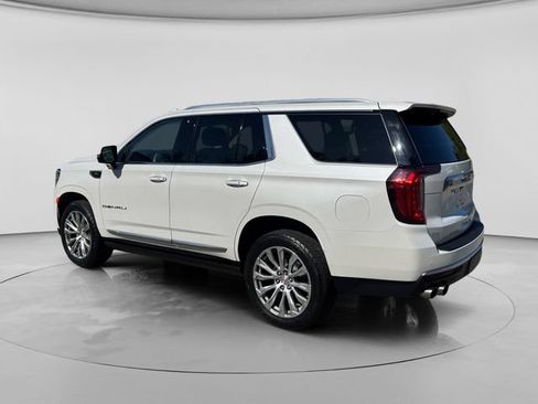 Used 2022 GMC Yukon Denali AWD/4WD image 3