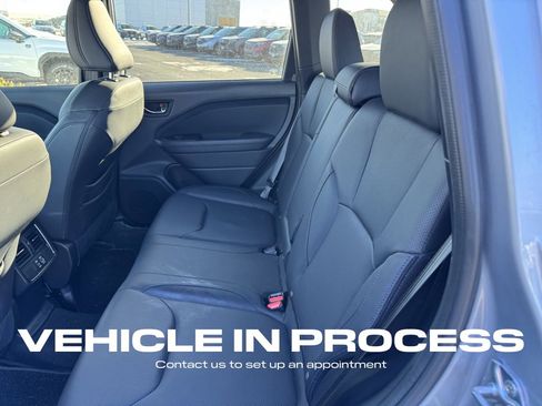 Used 2025 Subaru Forester Limited image 9