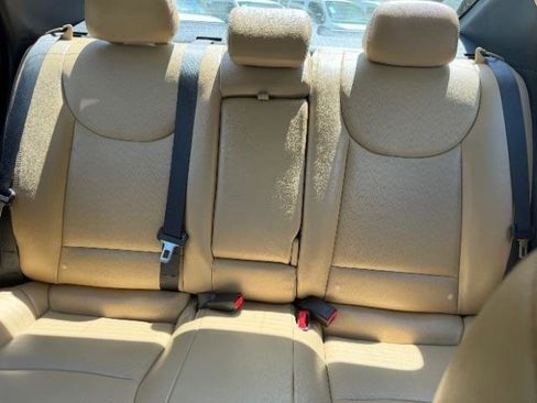 Used 2013 Hyundai Elantra Limited FWD image 28