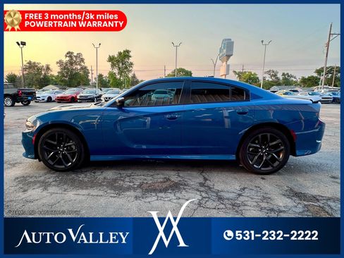 Used 2022 Dodge Charger R/T w/ Blacktop Package image 4
