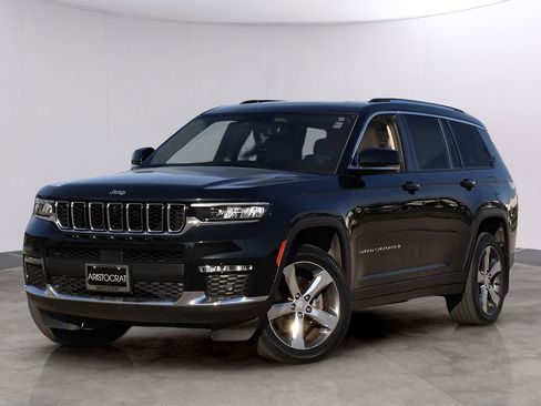 Used 2022 Jeep Grand Cherokee L Limited w/ Luxury Tech Group II image 1