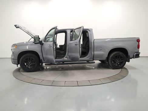 Used 2024 Chevrolet Silverado 1500 RST w/ Z71 Off-Road Package AWD/4WD image 12
