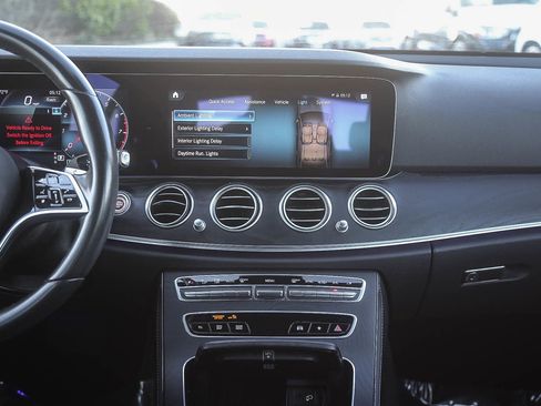 Used 2022 Mercedes-Benz E 350 Sedan image 11