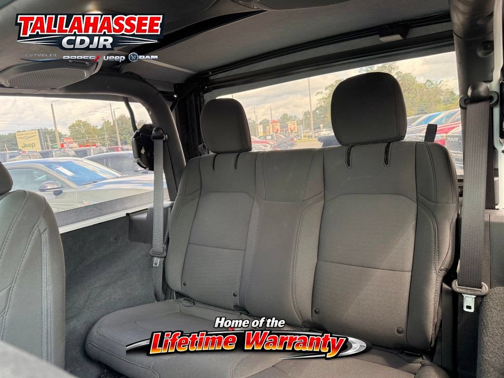 Used 2022 Jeep Wrangler Sport AWD/4WD image 28