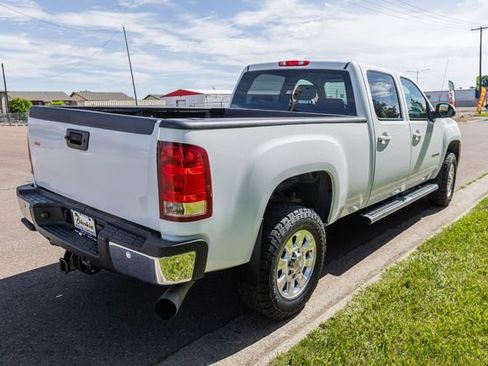 Used 2012 GMC Sierra 2500 SLT w/ SLT Convenience Package AWD/4WD image 5