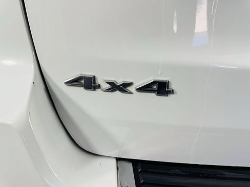 Used 2018 Jeep Grand Cherokee Limited AWD/4WD image 26