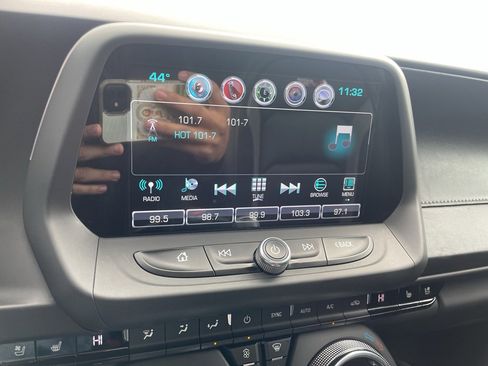 Used 2017 Chevrolet Camaro SS image 27