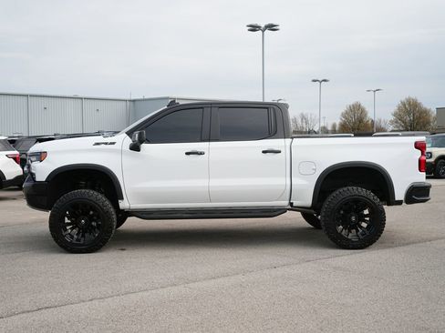 Used 2026 Chevrolet Silverado 1500 ZR2 w/ Dark Appearance Package AWD/4WD image 13