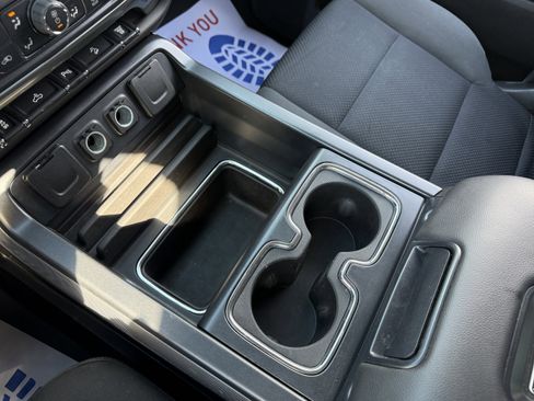 Used 2018 Chevrolet Silverado 2500 LT w/ Midnight Edition image 22