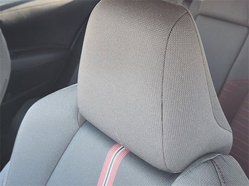 Used 2025 Toyota Corolla SE image 15