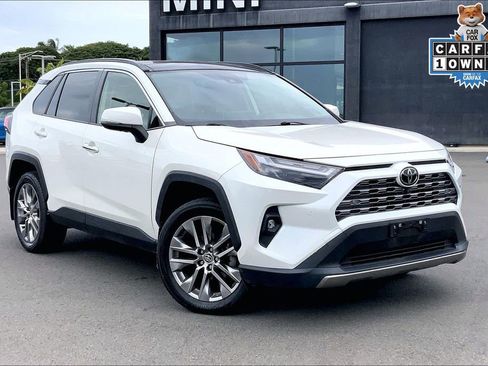 Used 2022 Toyota RAV4 Limited image 1