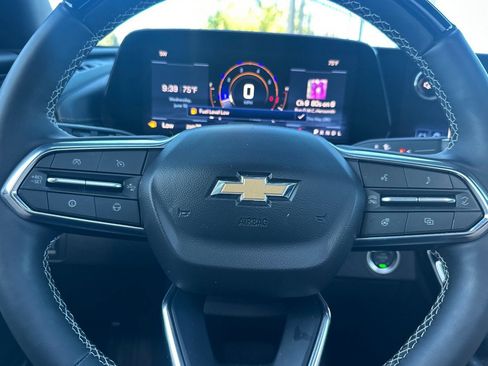 Used 2025 Chevrolet Traverse High Country w/ LPO, Floor Liner Package AWD/4WD image 33
