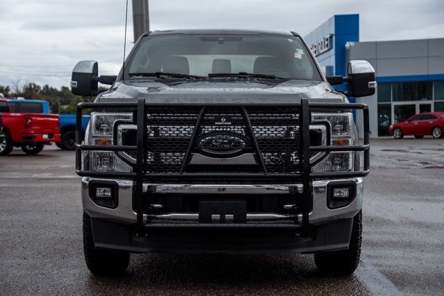 Used 2022 Ford F250 XLT w/ XLT Premium Package AWD/4WD image 2