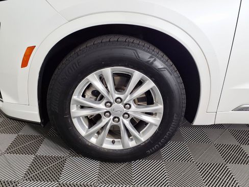 Certified 2024 Cadillac XT6 Luxury FWD image 7