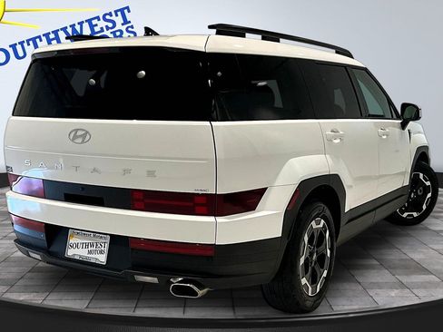 Used 2026 Hyundai Santa Fe SEL AWD/4WD image 7