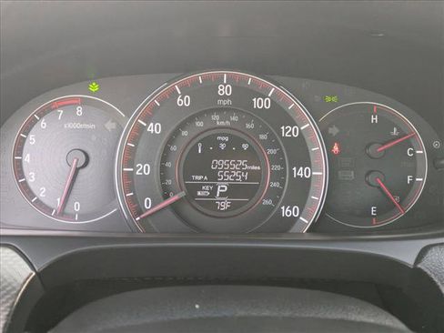 Used 2016 Honda Accord EX image 11