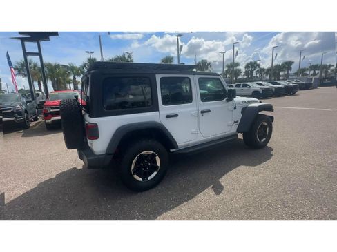 Used 2021 Jeep Wrangler Unlimited Rubicon AWD/4WD image 2