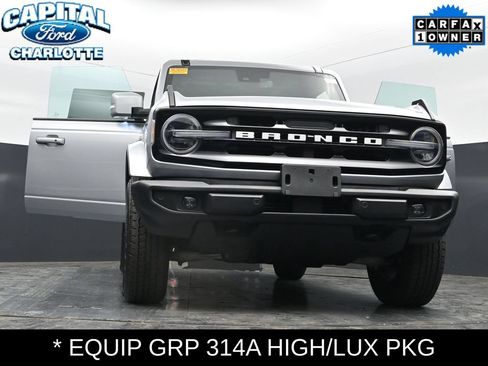 Used 2024 Ford Bronco Outer Banks AWD/4WD image 38