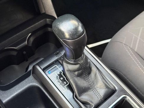 Used 2017 Toyota Tacoma TRD Off-Road w/ Tow Package (A/T) image 26