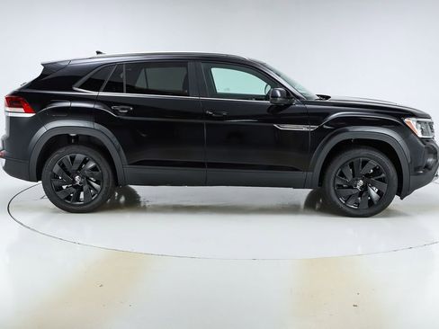 New 2026 Volkswagen Atlas Cross Sport SE image 10
