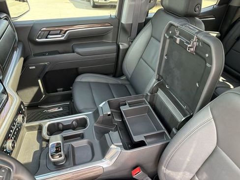 Used 2025 Chevrolet Silverado 1500 LT Trail Boss w/ LT Trail Boss Premium Package image 23