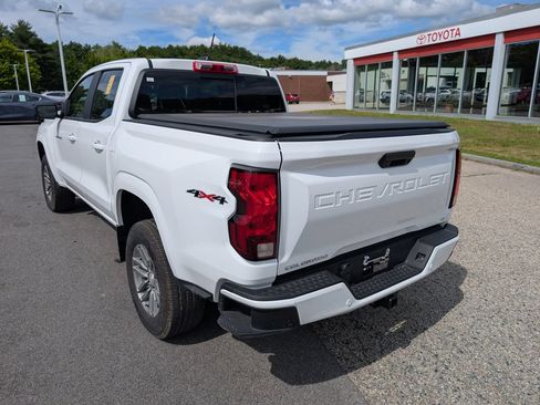 Used 2024 Chevrolet Colorado LT w/ LT Convenience Package AWD/4WD image 3