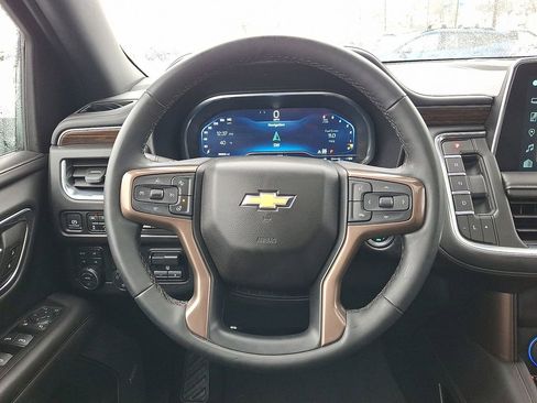Used 2023 Chevrolet Tahoe High Country AWD/4WD image 8
