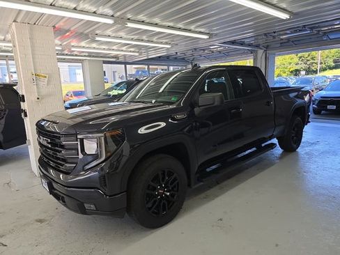 New 2026 GMC Sierra 1500 Elevation w/ LPO, Elevation Black Package image 2