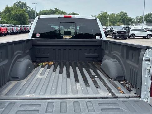 Used 2018 Ford F150 XLT w/ Equipment Group 302A Luxury AWD/4WD image 31