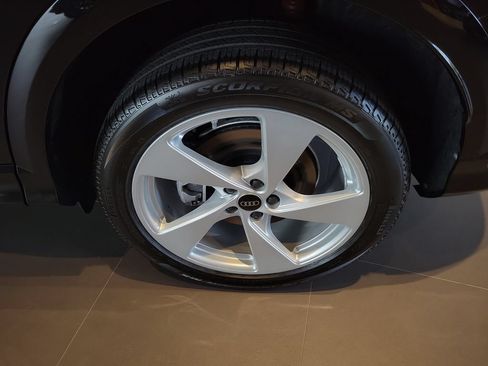 New 2025 Audi Q5 Premium Plus AWD/4WD image 28