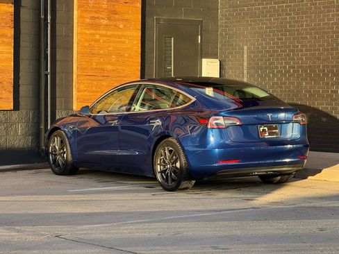 Used 2020 Tesla Model 3 Long Range AWD/4WD image 13